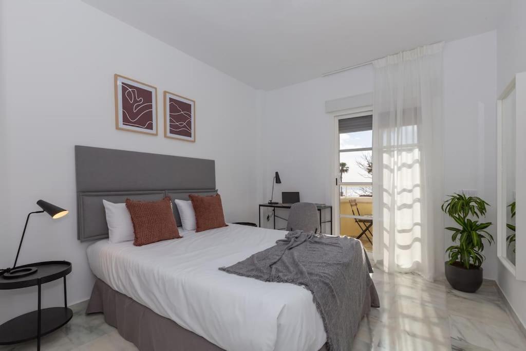 Edén Costa Lago PRIMERA LÍNEA DE MAR Torremolinos Exterior foto