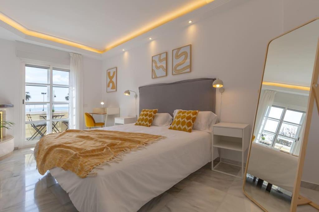 Edén Costa Lago PRIMERA LÍNEA DE MAR Torremolinos Exterior foto
